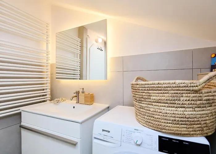 Hedera Estate Hedera A16 شقة