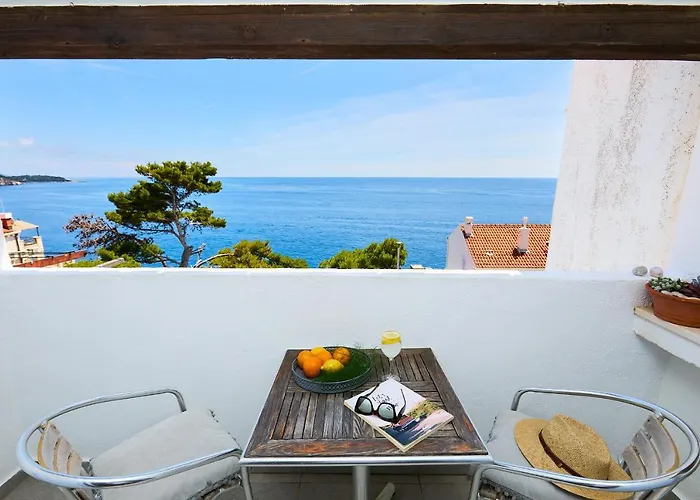 Hedera Estate Hedera A16 دوبروفينك